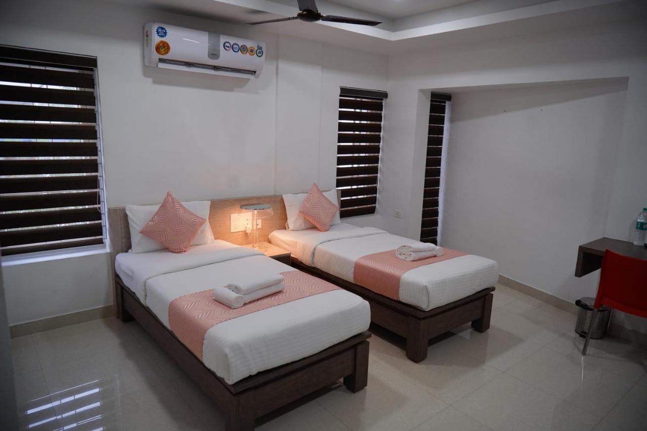 Chandra Inn Kollam Exteriör bild