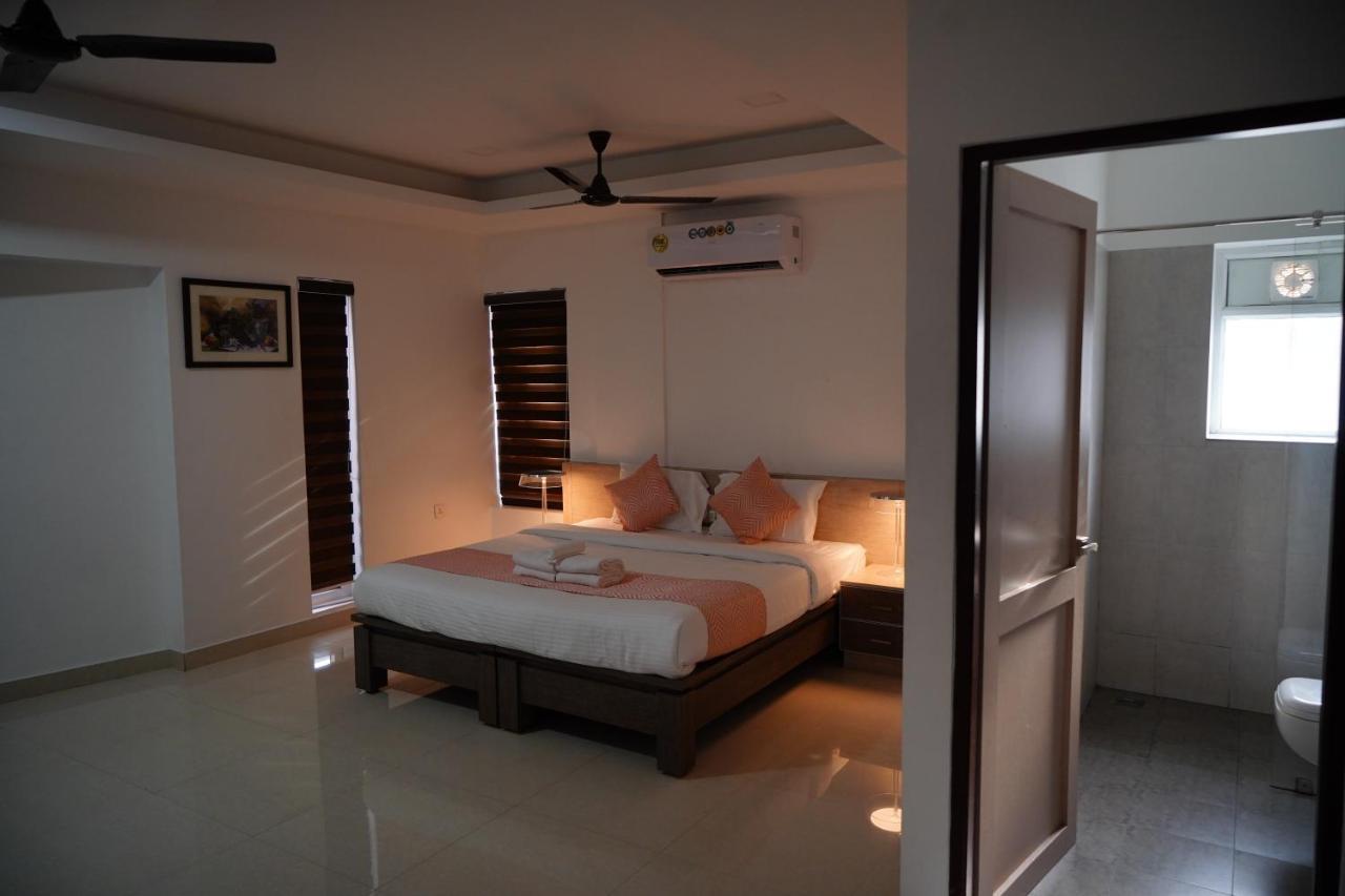 Chandra Inn Kollam Exteriör bild